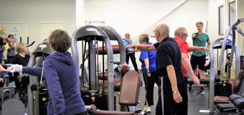  Gym group in the gym.