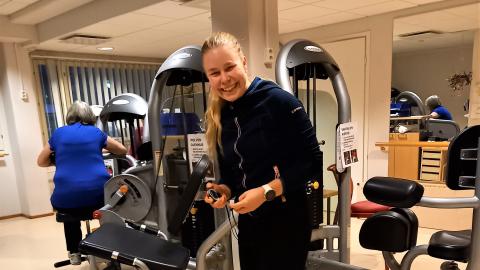 Liikuntapalvelujen harjoittelija Inka Koivunen.