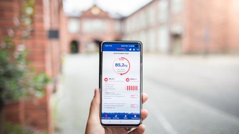 Tampere.Finland app screen showing the carbon footprint calculator.