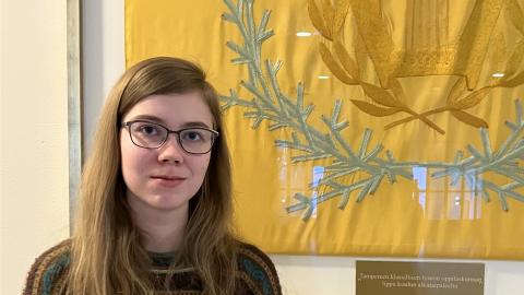 Kuvassa Inka Tanskanen, josta juttu kertoo.