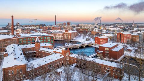 Frenckellin tiilimaisemat taivaalta kuvattuna.
