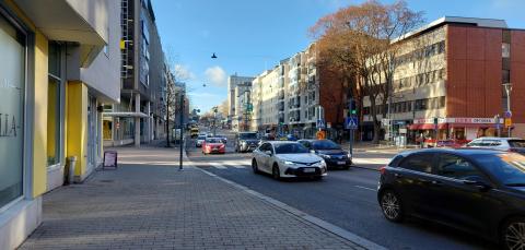 Liikennettä Satakunnankadulla.