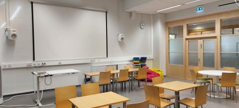 Kaukajärven kirjaston monitoimitila Kauksula.