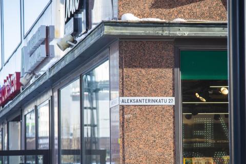 Aleksanterinkadun kulma.