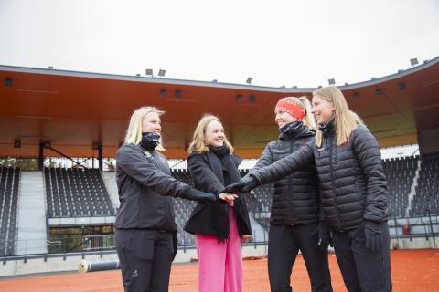 Maija Vastamäki, Pauliina Mannerhovi, Venla Tanhua and Sylvi Pellonperä at Kauppi baseball 