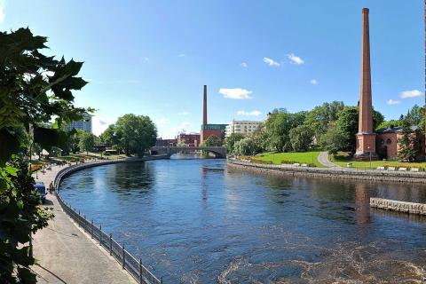 Näkymä Koskipuistoon pohjoisesta.