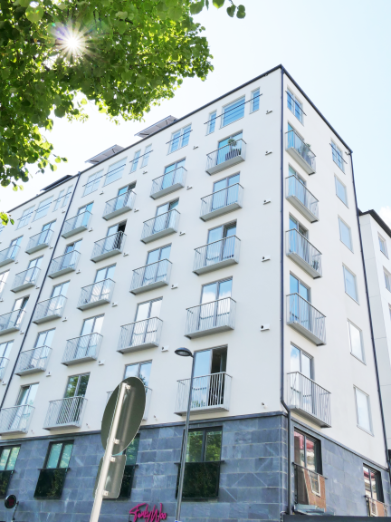 Kadulta kuvattu täydennysrakentamisen kohde Kyttälässä.